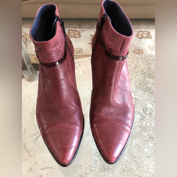 Dorking, Women’s 7.5 -38 Euro, Lightweight Leather Ankle Boots, Side Zip, GUC - Picture 16 of 16